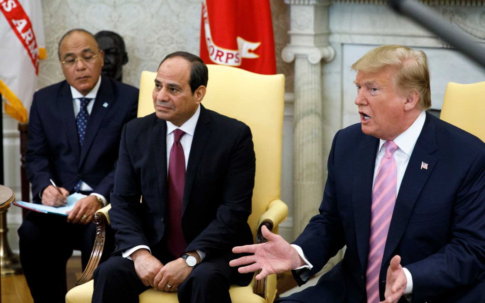 صورة الغلاف لـ قرار ترمب وحاضرية "الإخوان" في الأردن
